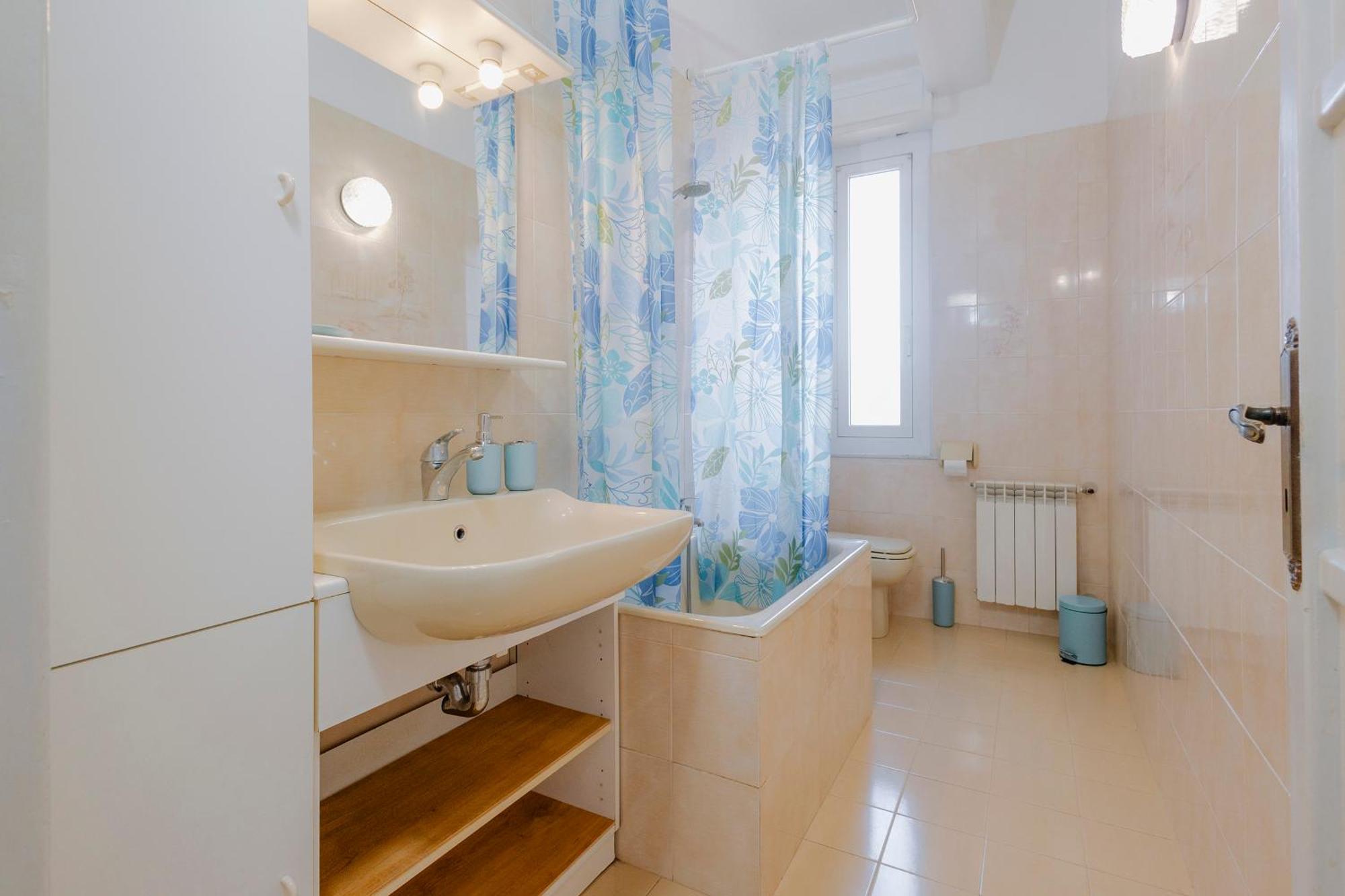 "L'Attico Bianco" City View 10 M A Piedi Dal Mare Savona Eksteriør billede