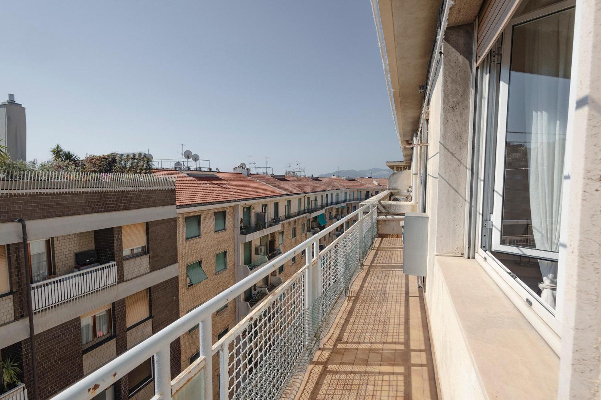 "L'Attico Bianco" City View 10 M A Piedi Dal Mare Savona Eksteriør billede