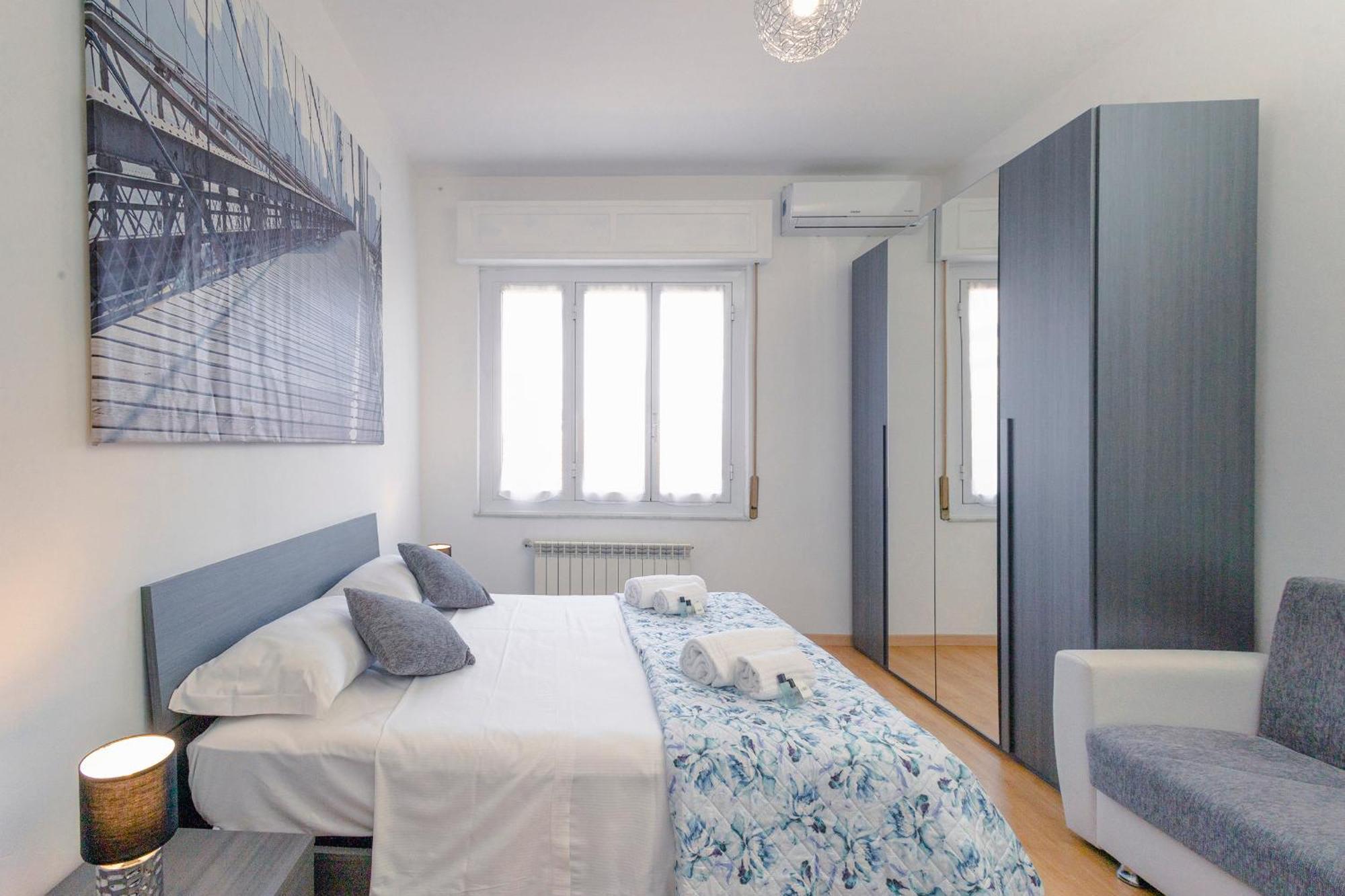 "L'Attico Bianco" City View 10 M A Piedi Dal Mare Savona Eksteriør billede